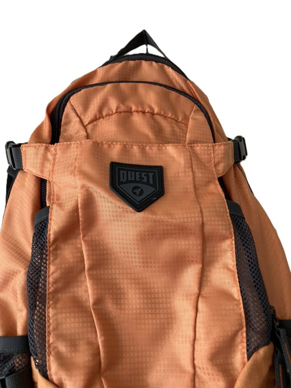 QUEST ORANGE HYDRATION BACKPACK W/ WATER BLADDER INCLUDED 🎒💧 - Picture 6 of 13